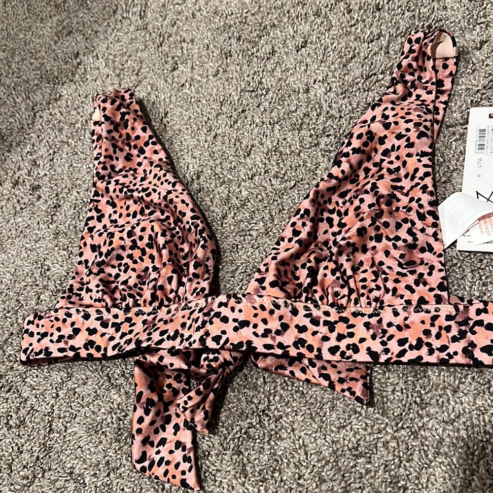 Leopard bikini - Picture 2 of 5